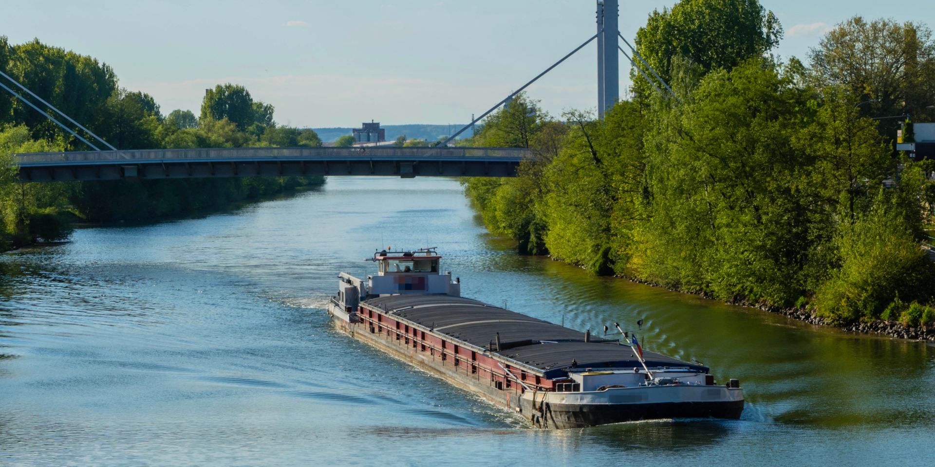 iStock.com/Pusteflower9024