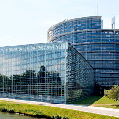 Verbesserung grundlegender Dienstleistungen in den Regionen der EU – Die Rolle der Kohäsionspolitik